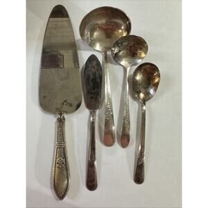 Serving Set Holmes & Edwards Youth International Silverplate 6 1/8"